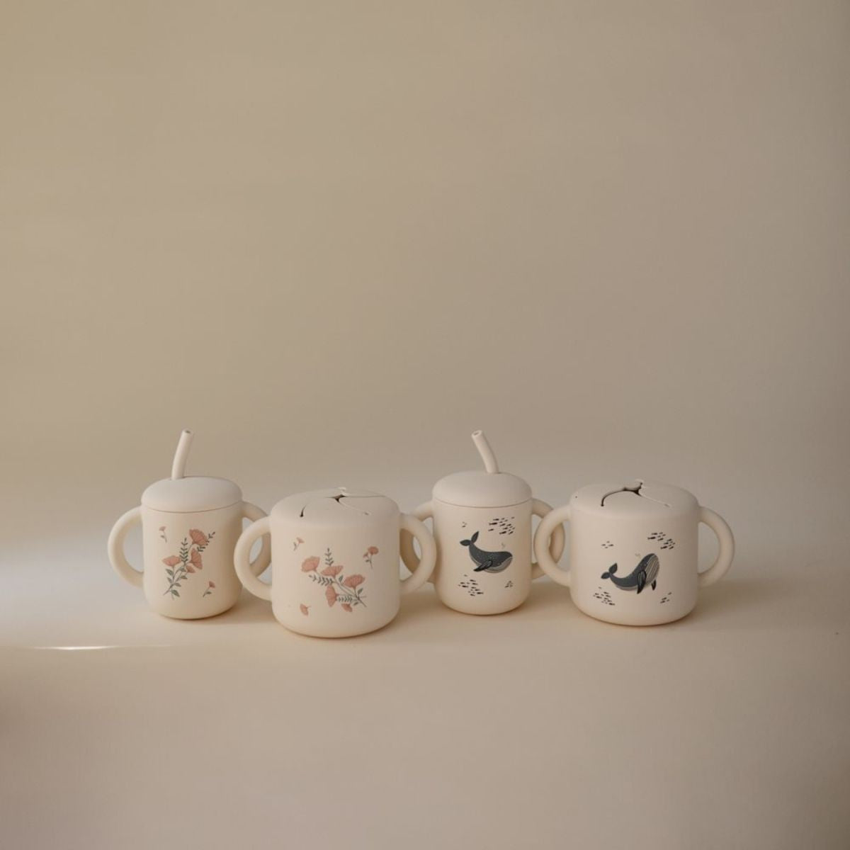 Tasse avec paille | Fleurs