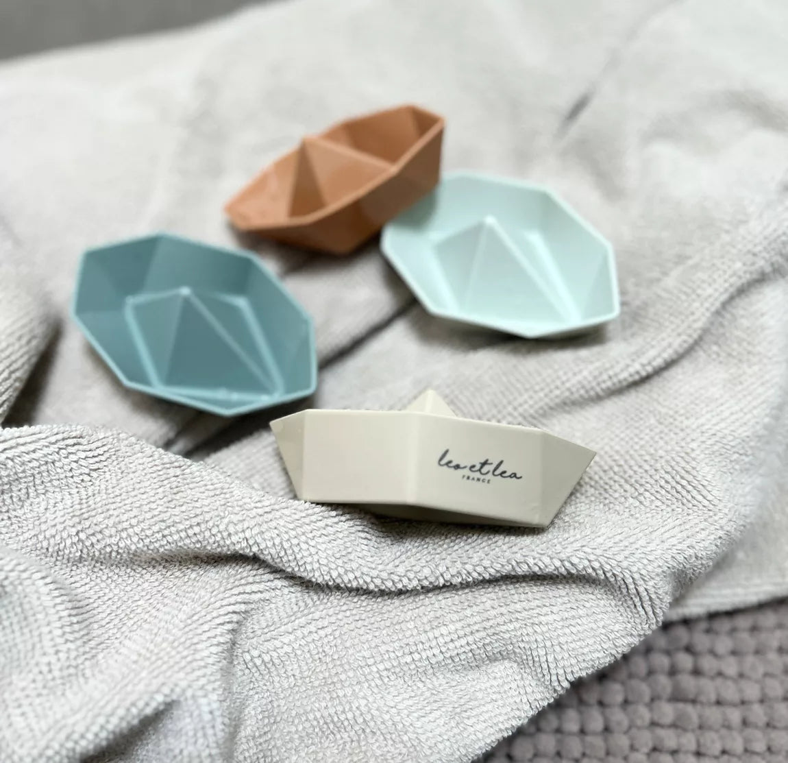 Jeux pour le bain en forme de bateau pour bébé