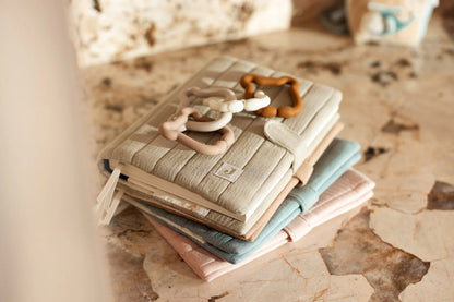 Protège carnet de santé | Olive Green