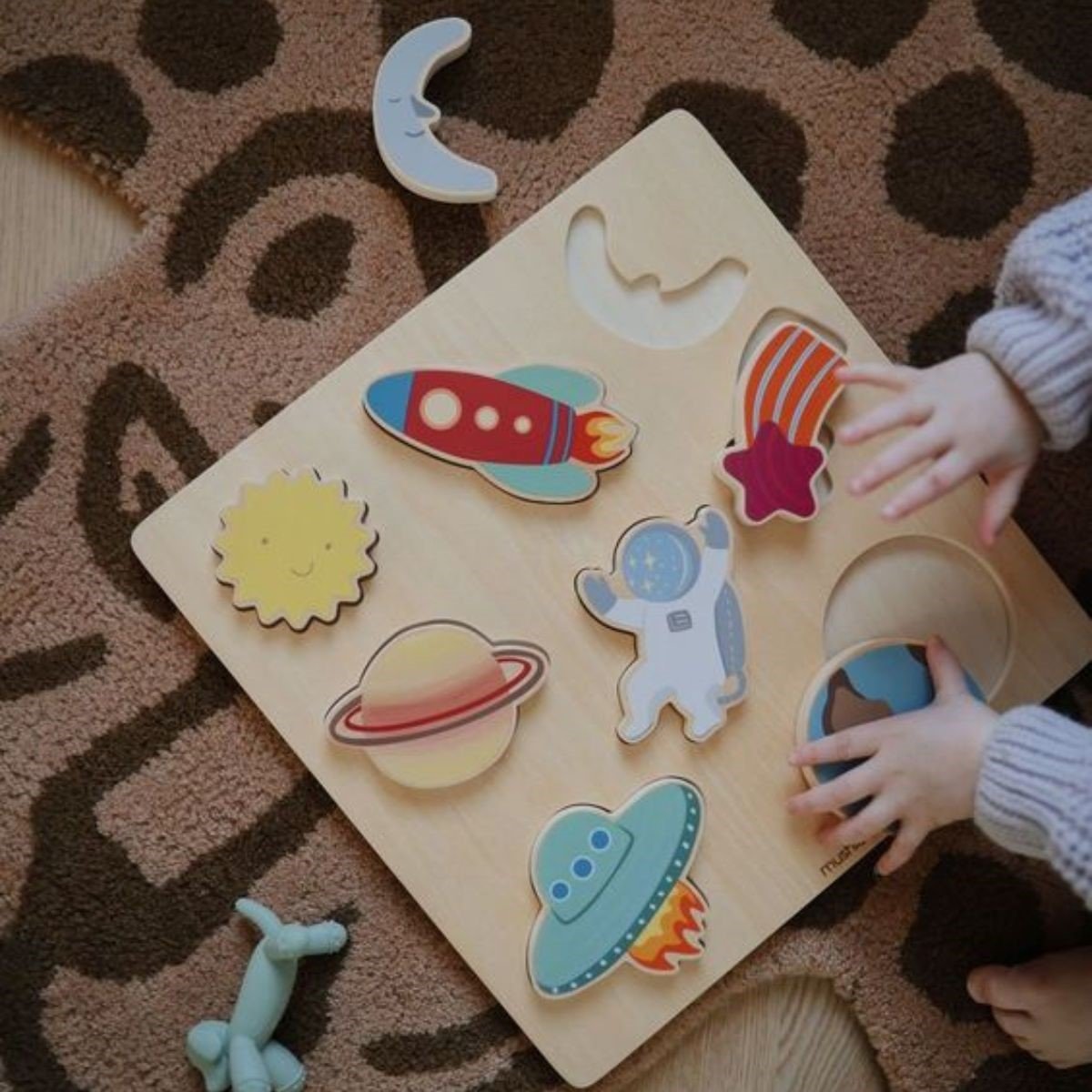 Puzzle en bois I Espace